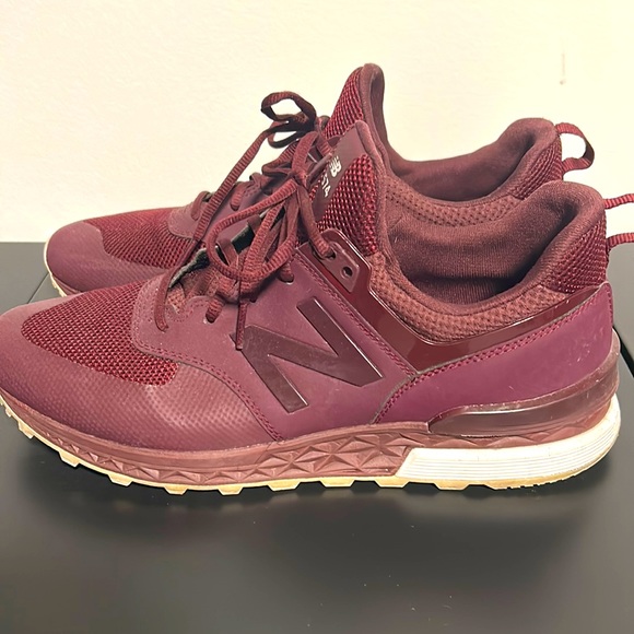 New Balance Other - Mens new balance 574 running shes size 10